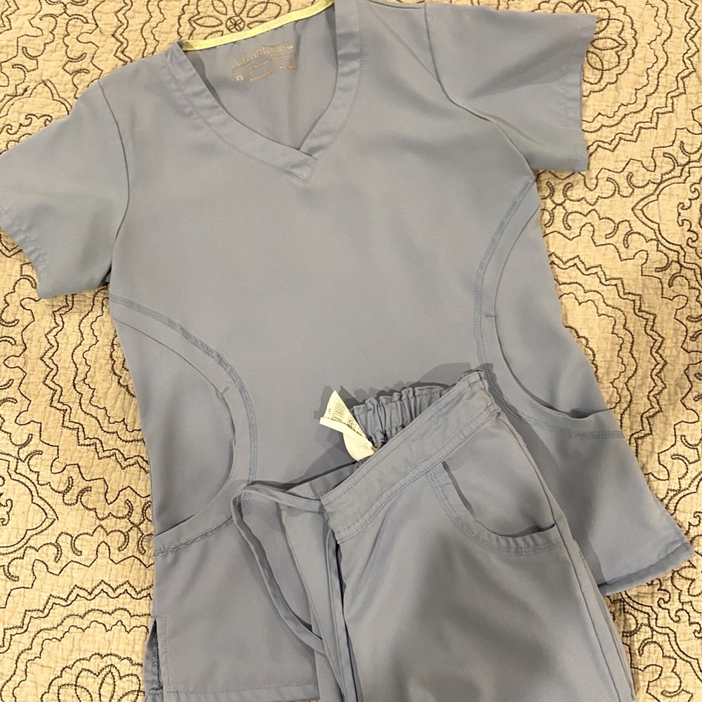 UA Advantage Ceil blue XS tall 2 sets
